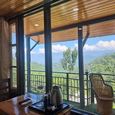 Baikunth Homes Dalhousie Exterior photo