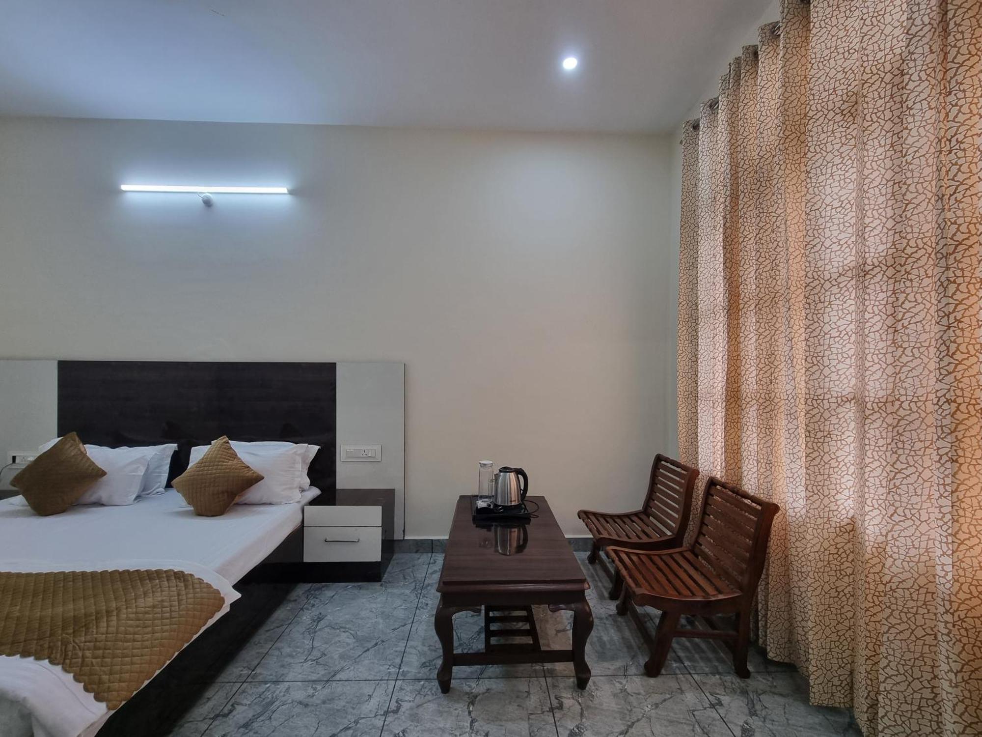 Baikunth Homes Homestay