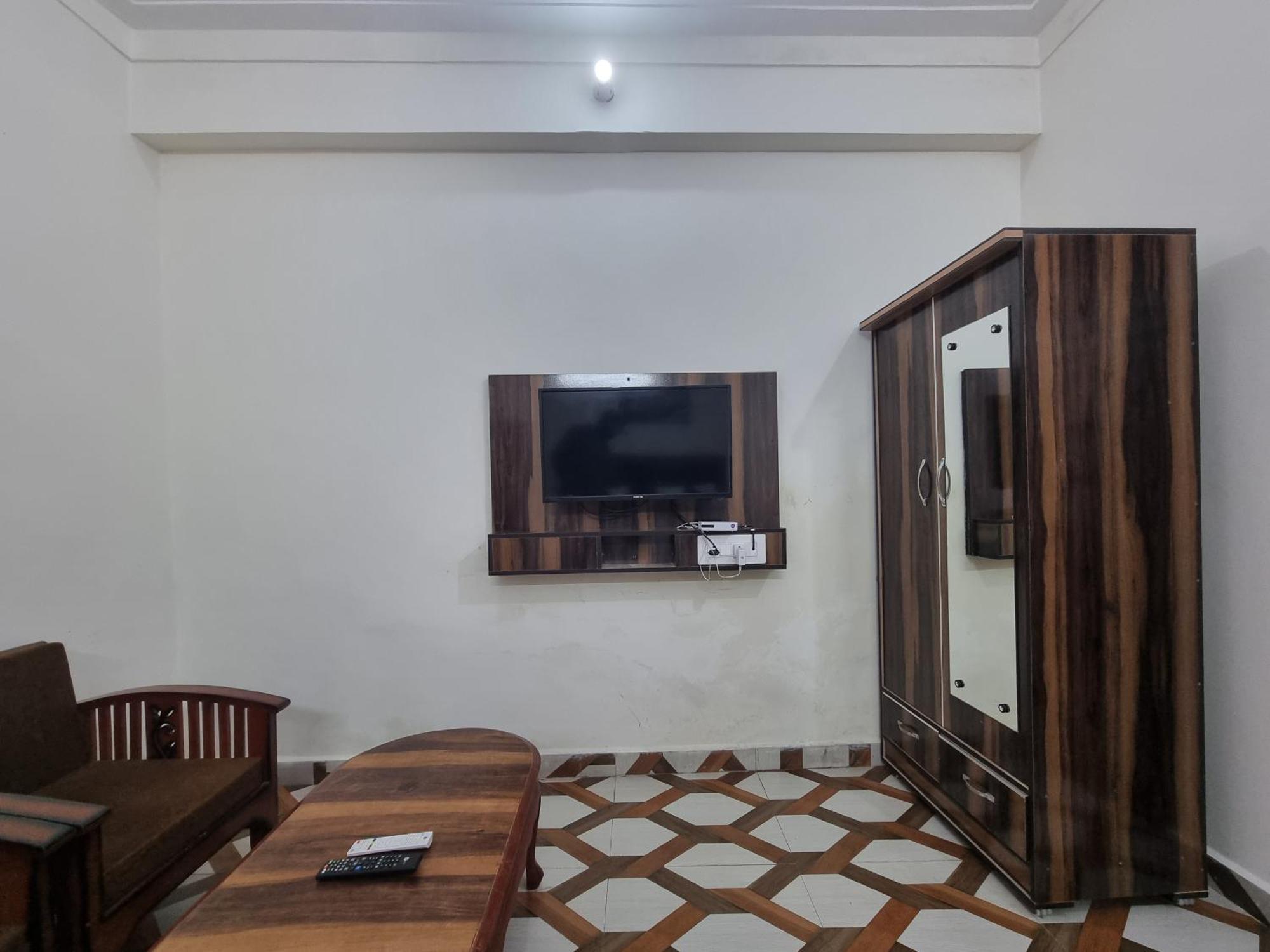 Baikunth Homes Homestay
