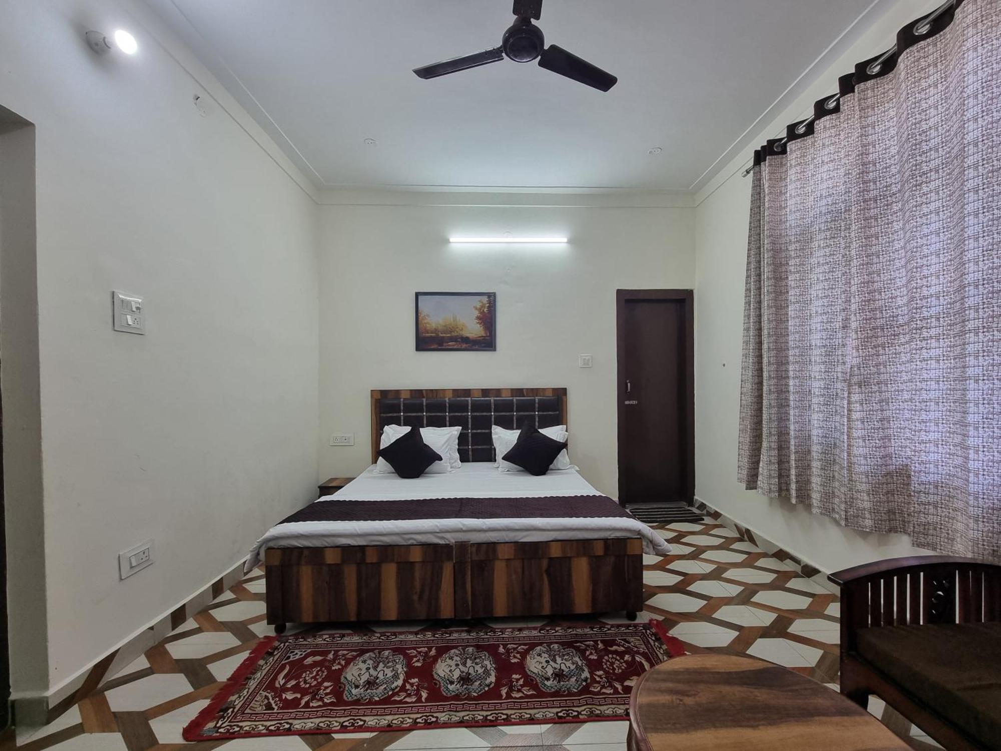 Baikunth Homes Dalhousie